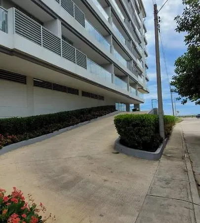Apartment Az *